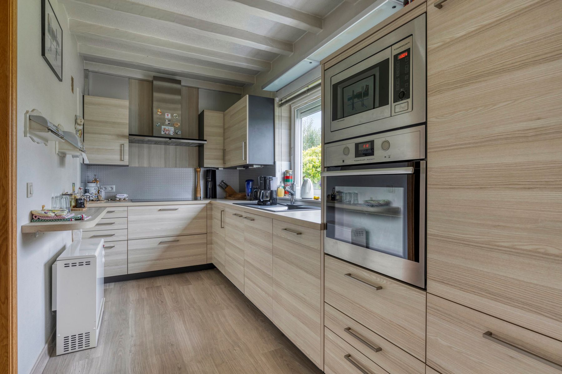 Instapklare villa in doodlopende straat aan natuurgebied! foto 11