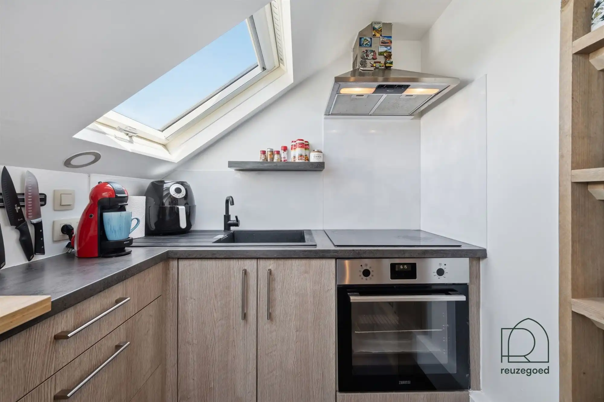 Charmante studio in hartje Lier, slim ingericht op een fantastische locatie foto 12